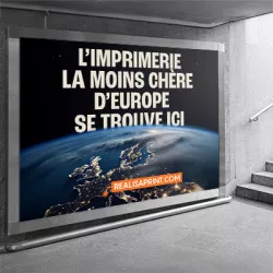 Cartel publicitario